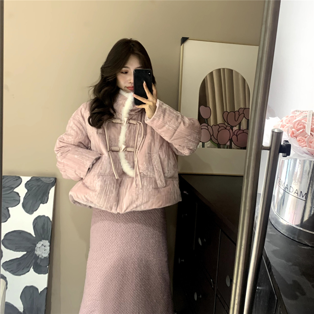花妖原创冬季复古中式盘扣粉色提花羽绒服外套毛边半身裙两件套装