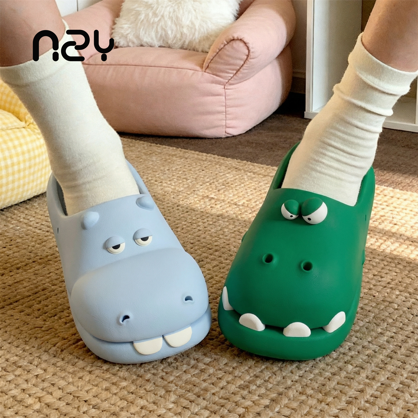 可爱卡通情侣包头拖鞋女新款室内居家外穿EVA软底洞洞鞋凉拖鞋男