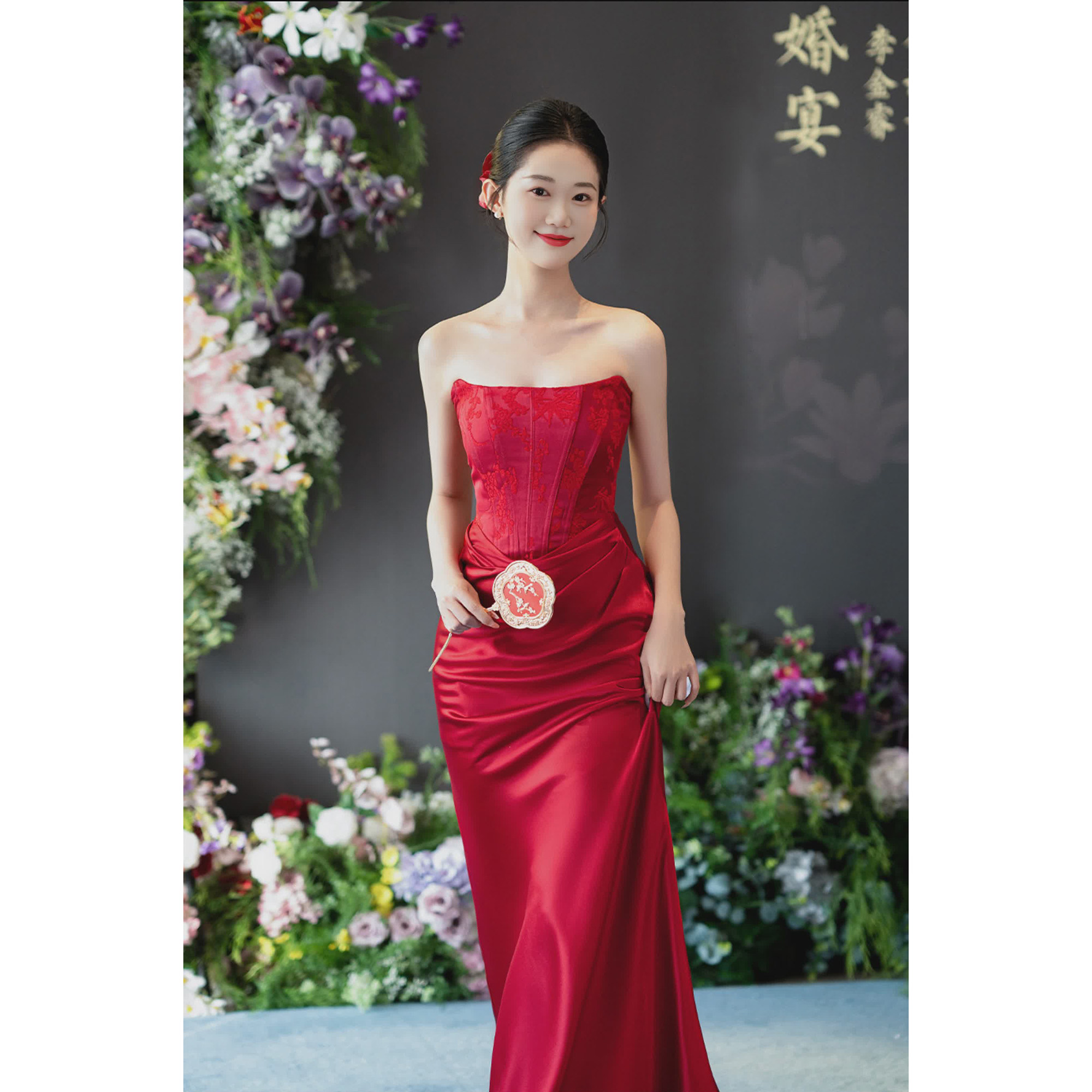 抹胸酒红色晚礼服女新娘结婚敬酒服订婚礼服裙气质新款轻奢连衣裙