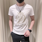 白色