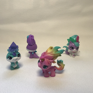 Petak Blume Pets浇水娃娃小动物公仔花瓣宠物模型摆件 散货 正版