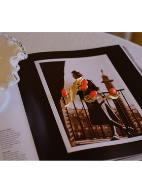 vintage toccata  Sarah Cov 橙色 树叶 耳夹 胸针 套装