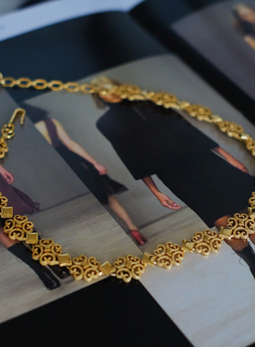 vintage toccata Avon 1973年 金色 经典 项链