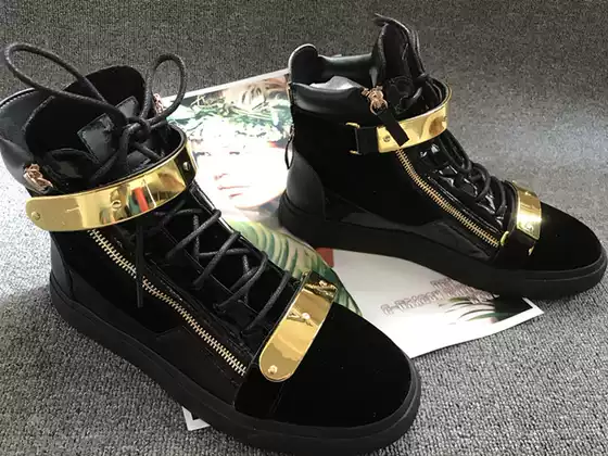 2024 New Agz Men's High-Top Shoes, Celebrity Style, Velvet Double Gold Diamond Buckle Leather Shoes, Clae Men's and Women's Shoes