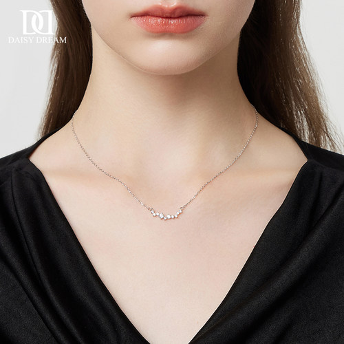 999纯银闪钻微笑项链女款2025新款小众设计高级感锁骨链轻奢颈链