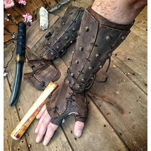 中世纪蒸汽朋克复古护臂拳击手套护手铆钉系带Medieval Armguards