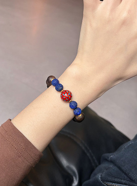 沉香1.0单圈手串搭配大漆顶珠