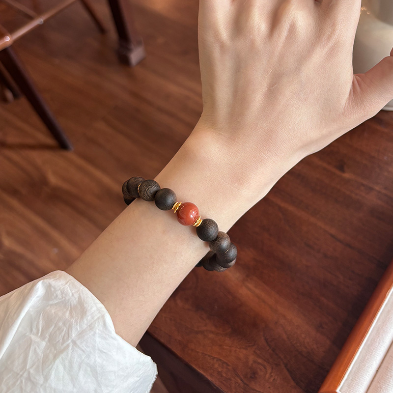 原创手作天然南红沉香单圈手串