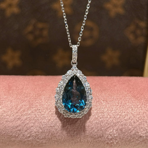 星赞925纯银镀金圣玛利亚海蓝色天然托帕石吊坠水滴极简轻奢复古