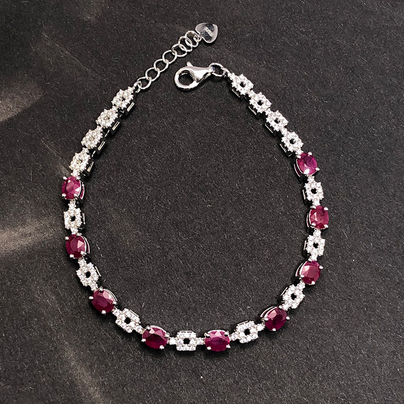 星赞S925纯银镀金约3.35克拉天然红宝石手链清新浪漫时尚精美轻奢