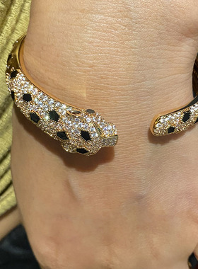 贵妇系列重工招财豹子手镯