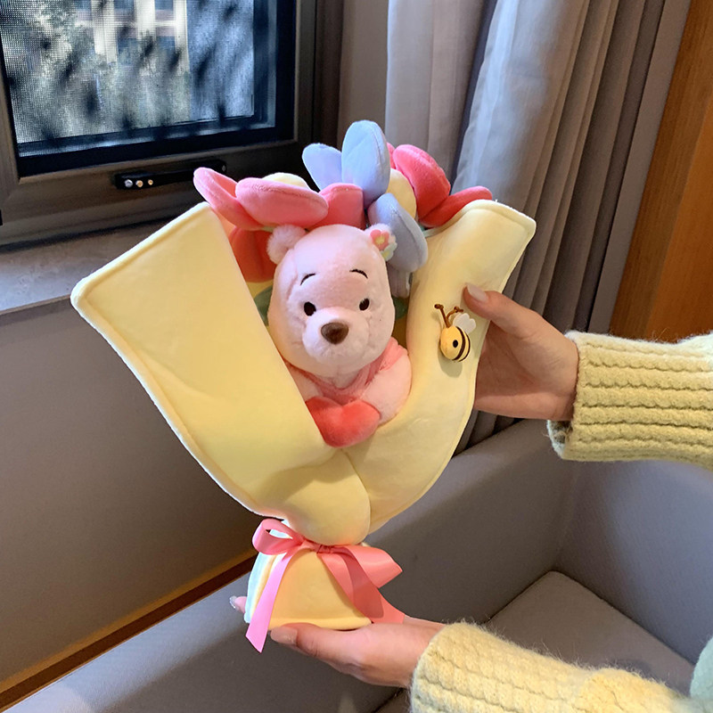 正版迪士尼草莓熊公仔维尼熊花束玩偶圣诞节生日礼物送闺蜜女礼盒