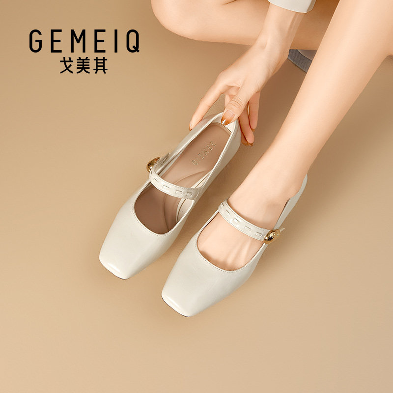 戈美其白色玛丽珍鞋浅口单鞋