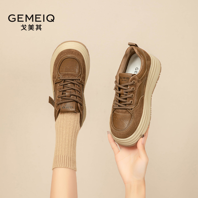 戈美其圆头平底交叉绑带休闲鞋