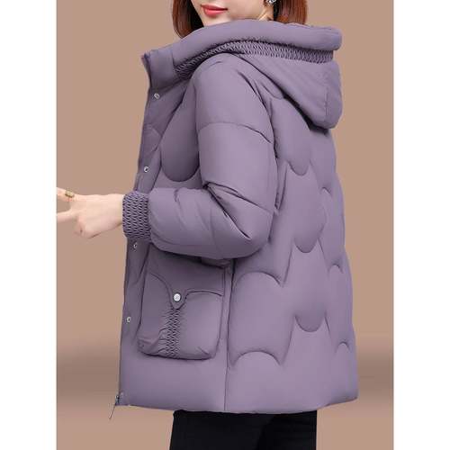 高级感冬季羽绒棉服女2025新款中年妈妈休闲连帽加厚保暖紫色棉衣
