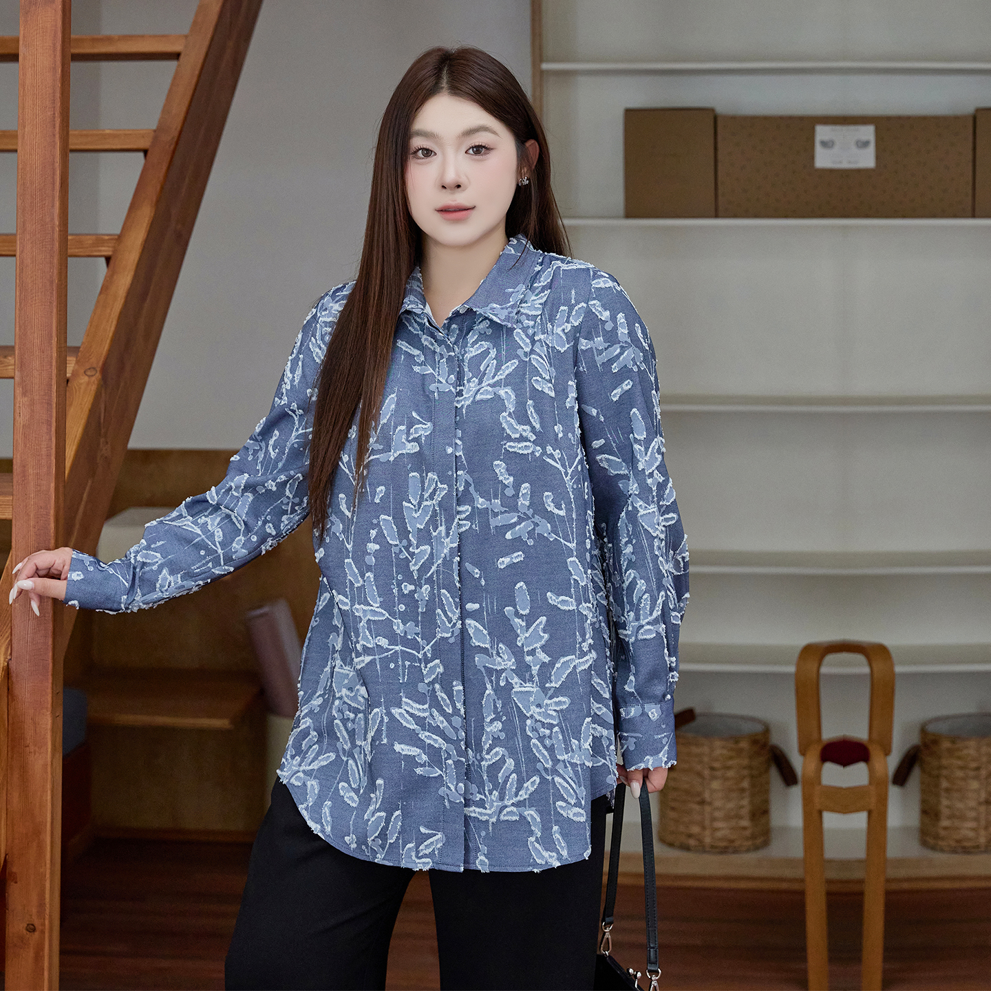 大码女装长袖衬衫宽松显瘦