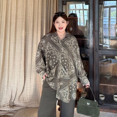 大码女装薄款卡绿花衬衫显瘦百搭