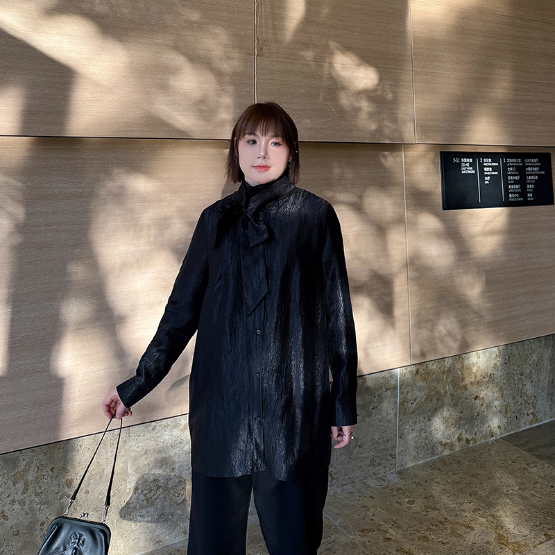 心存真蝴蝶结衬衫大码女装2025年春季新款胖mm宽松别致长袖衬衣