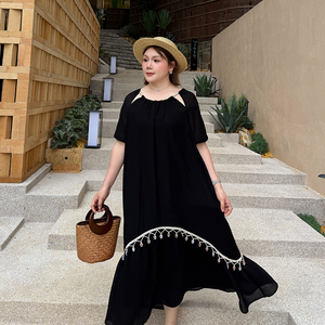 心存真大码女装波西米亚度假裙200斤胖妹妹mm宽松长款圆领连衣裙