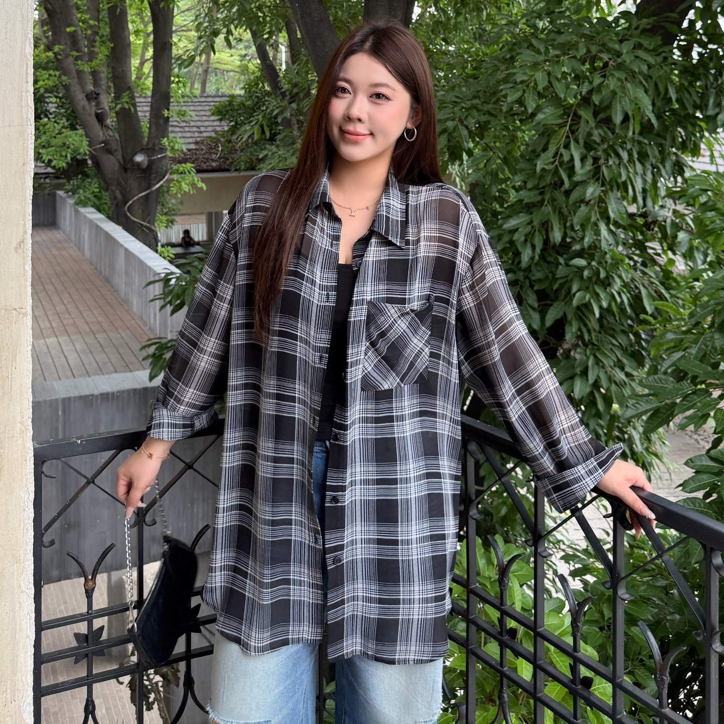 大码女装格子雪纺衬衫薄款2026夏季新款胖mm宽松中长款开衫空调衫