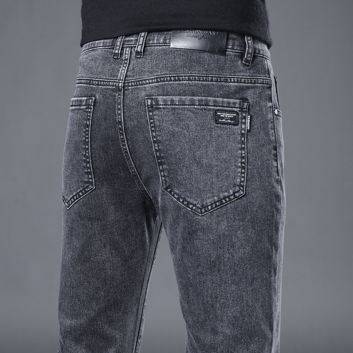 香港2025秋冬款烟灰色牛仔裤男加绒加厚宽松直筒弹力商务休闲长裤