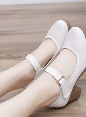 Women's shoes with chunky heels, simple round toe Mary Jane