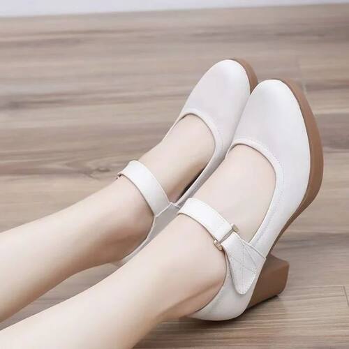 Women's shoes with chunky heels, simple round toe Mary Jane
