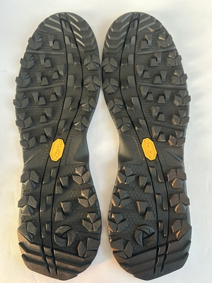 橡胶大底 浦瑞浦斯 意大利 VIBRAM防滑鞋底底片 更换维修  可裁剪