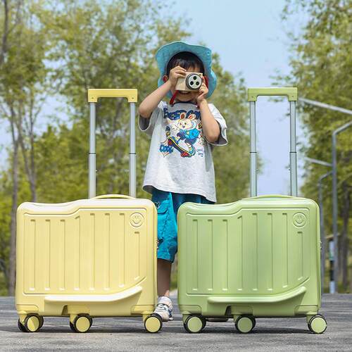 Capable suitcases can be loaded in a box with a code box for