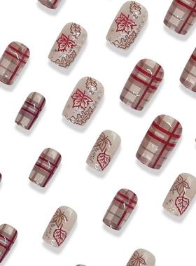 Autumn khaki-coloured, khaki-coloured maple leaves in Chines