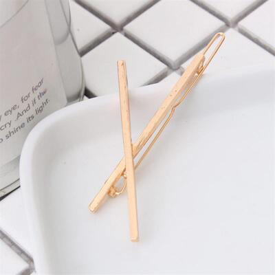 Euro-American geometric cross-referenced hair with metal edg