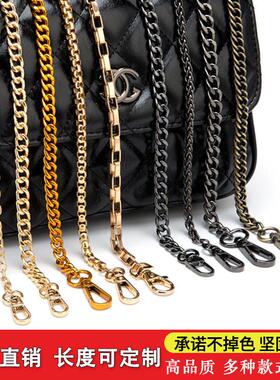 Bags with slanted shoulder belts and metal belts with gold b