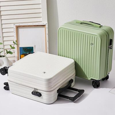 The suitcases lightly boarded the boxes, male and female, 18