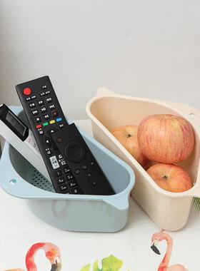 Kitchen water tank leaching baskets of triangular plastics r