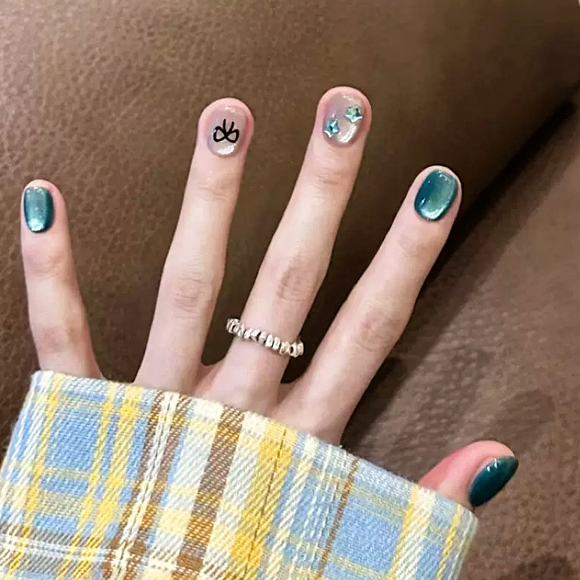 纯手工穿戴美甲短款成品显白温柔蓝绿猫眼蝴蝶结高级简单秋冬百搭