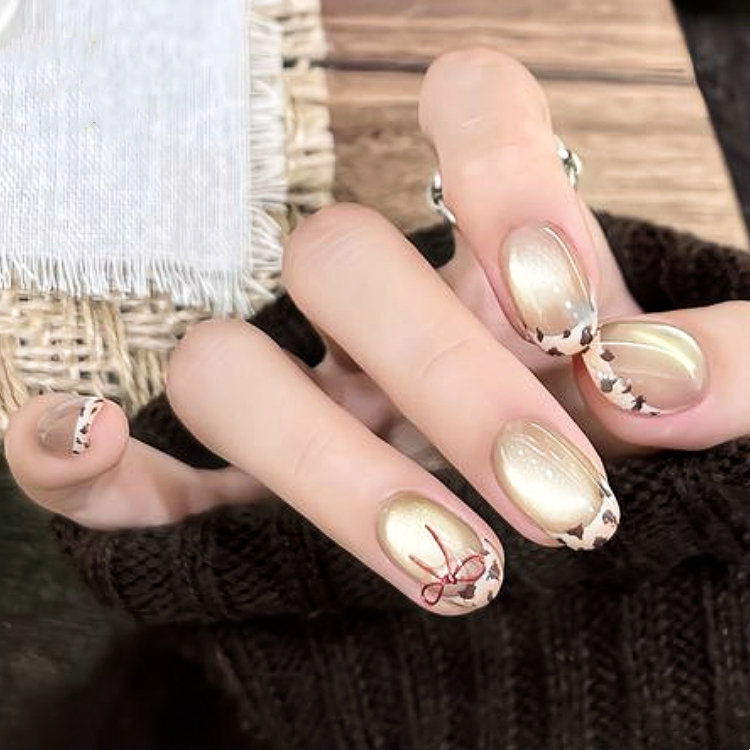 纯手工穿戴美甲高级短款显白成品温柔金棕粉猫眼法式豹纹斑蝴蝶结