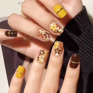 纯手工穿戴美甲高级短款成品显白温柔棕黄小花红粉猫眼秋冬甜美简