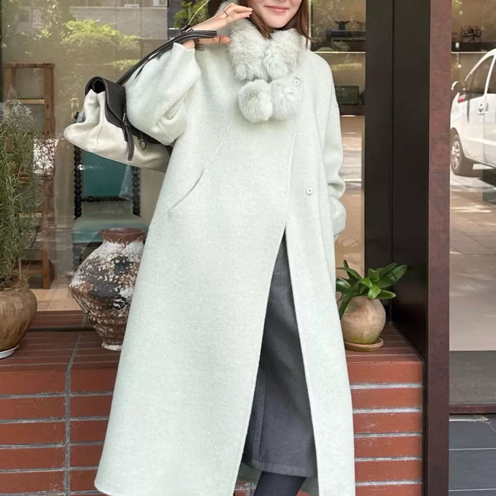 高端韩版秋冬狐狸毛围脖毛呢大衣