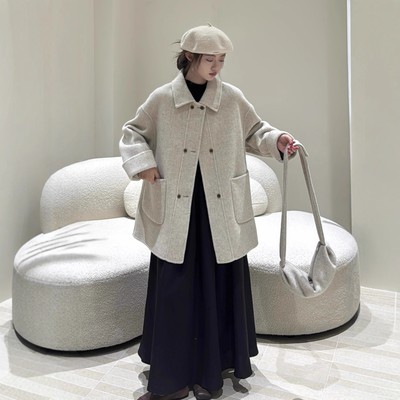 小翻领双面羊毛大衣短款