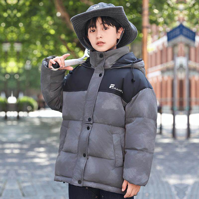 新款男童拼色羽绒服加厚
