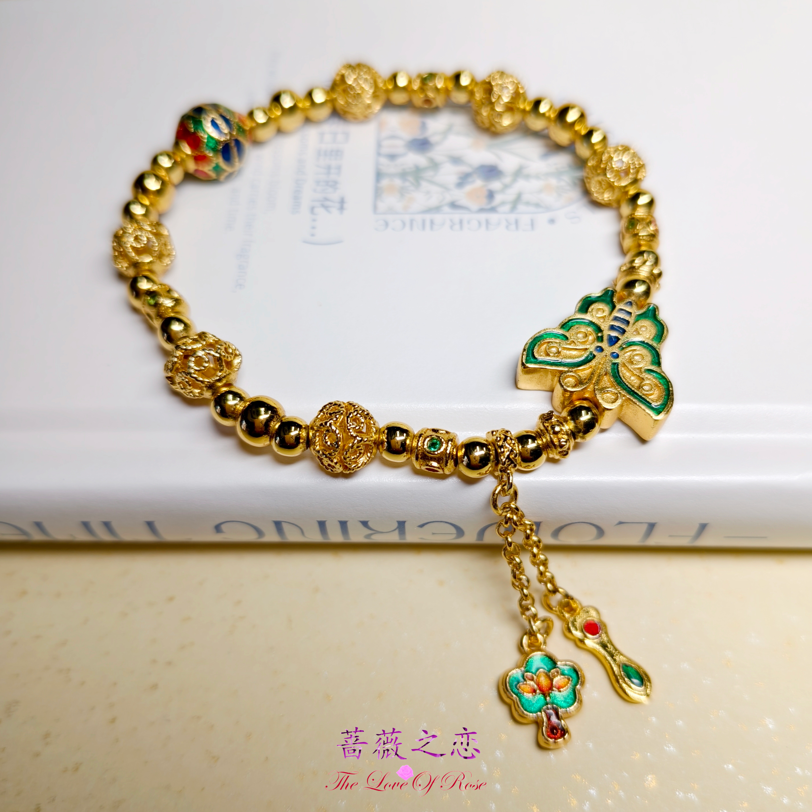 珐琅彩镀金蝴蝶手链女款