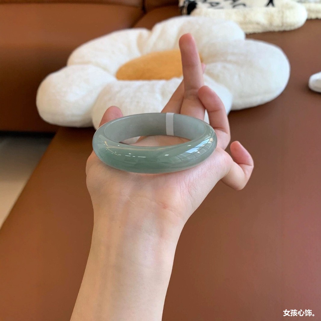 日本品质天然缅甸翡翠油青飘花手镯飘绿花正圈翡翠玉手镯子少女款
