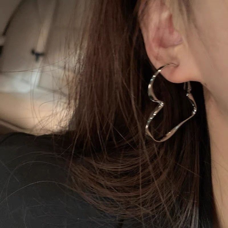 绝绝子!原创爱心耳环小众设计感