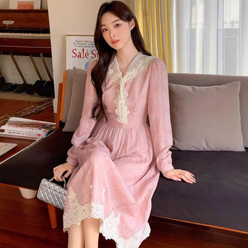 法式浪漫减龄连衣裙设计感粉色宫廷风蕾丝长裙超仙甜美在逃公主裙