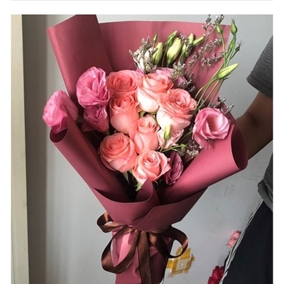 绵阳游仙区六里村科学城老龙山东原长岛鲜花店母亲节速递玫瑰花束