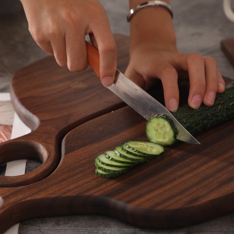 胡桃木实木砧板创意情侣造型切菜案板家用奶酪芝士披萨盘食品SD23