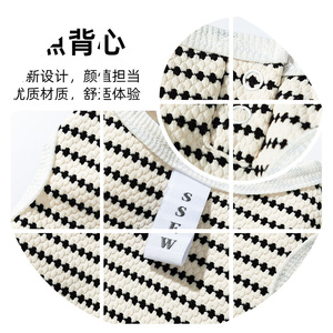 春夏季波点轻薄狗狗背心