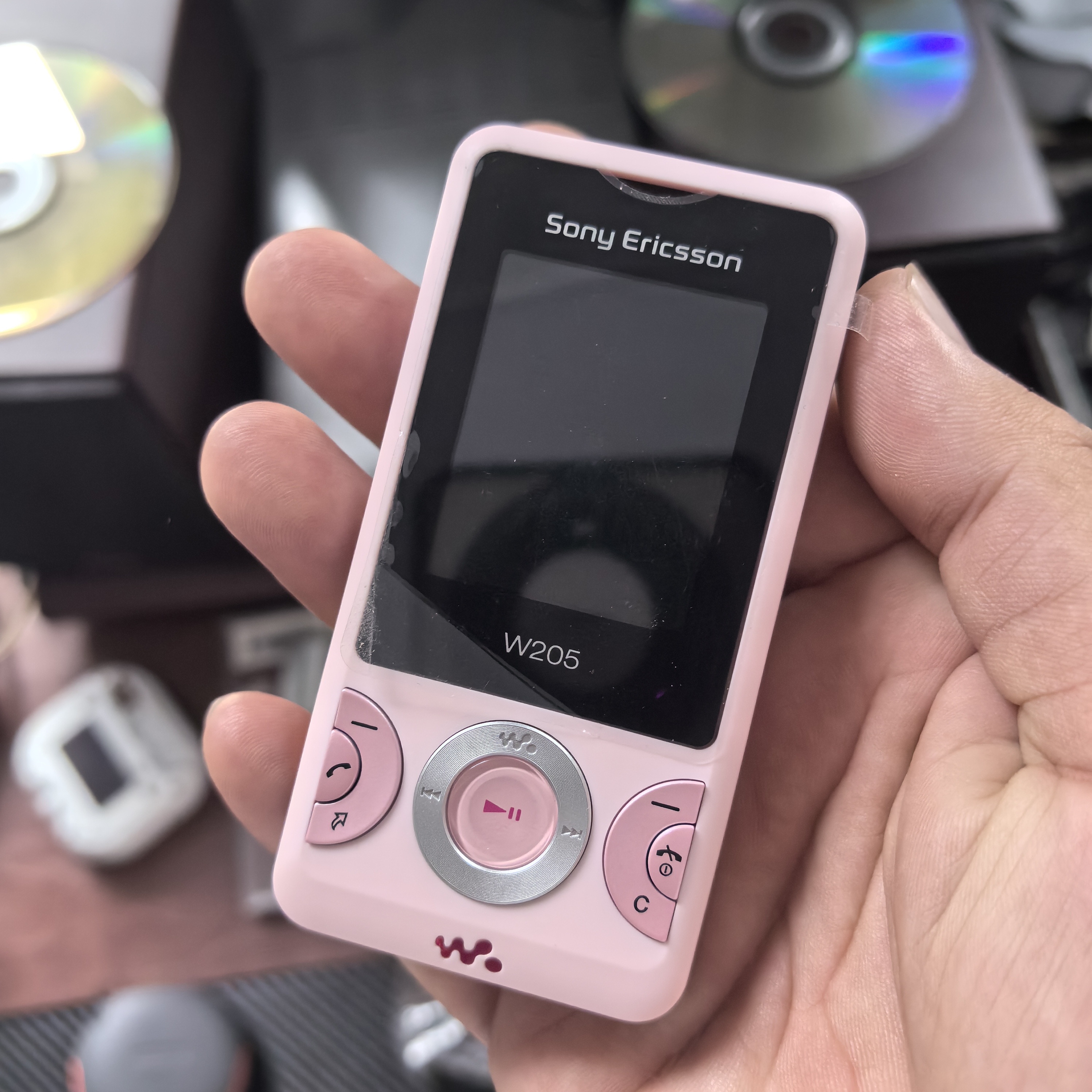 索尼爱立信 W205 经典Walkman音乐手机 库存全新三码 沙粉色
