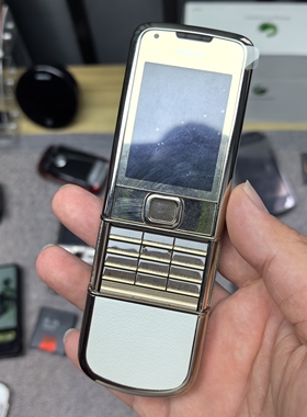 古董范儿 诺基亚 8800a 港版白皮