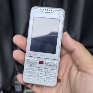 索尼爱立信 G702 未上市工程机 成色好 功能好
